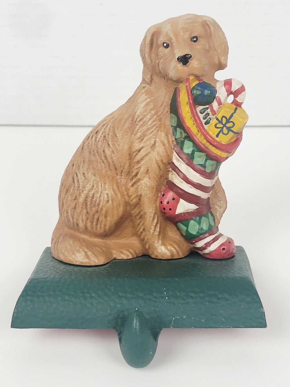Vtg 1998~Eddie Bauer Golden Retriever Dog w/Stocking Cast Iron Hanger Christmas